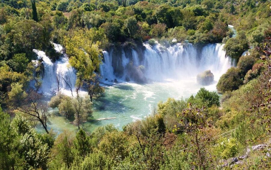 Day Trip From Dubrovnik: Mostar & Kravice Waterfalls - A coffee break before the border