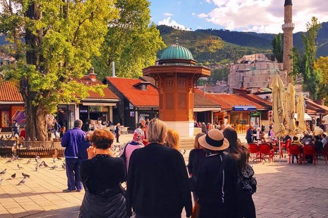 Delicious Sarajevo: Eat, Walk & Discover City Tour - Starting inside Tržnica with cheese and smoked meat