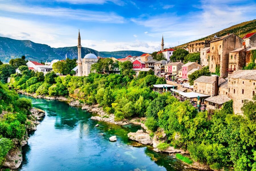 Dubrovnik: Kravica Waterfalls, Mostar and Pocitelj Day Trip - Kravica Waterfalls: beautiful, but one hour goes quickly
