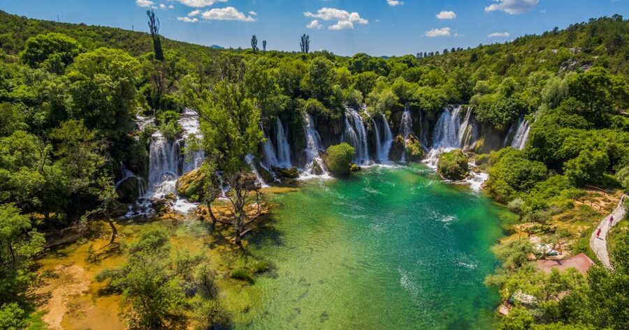 Dubrovnik: Kravica Waterfalls, Mostar and Pocitelj Day Trip - Three hours in Mostar, centered on the Old Bridge