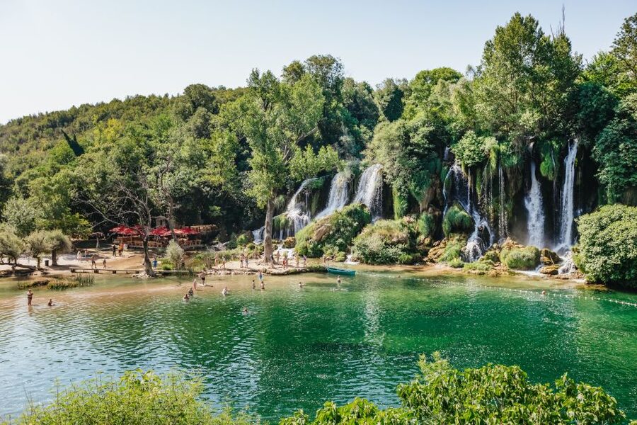Dubrovnik: Mostar and Kravice Waterfalls Small-Group Tour - Final call: book it for efficiency and context