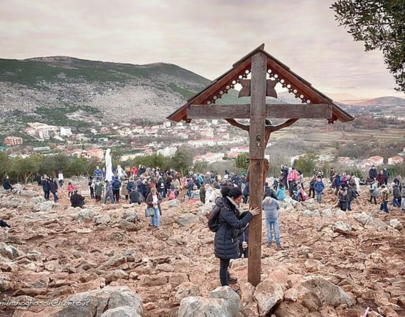 Dubrovnik: Private Day Trip to Medjugorje with Hotel Pickup - The private drive from Dubrovnik