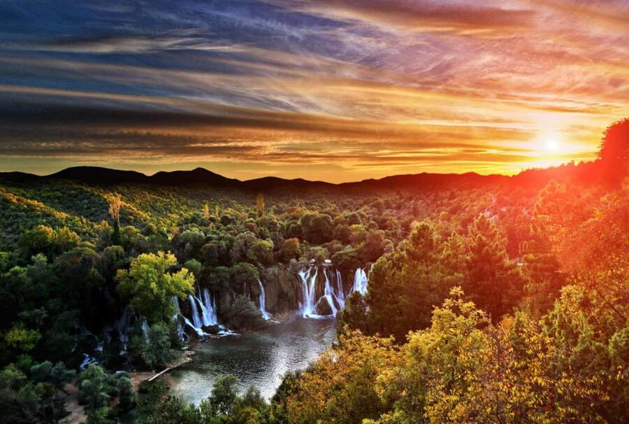 From Dubrovnik: Day Trip to Mostar and Kravice Falls - Why this Dubrovnik day trip is worth considering