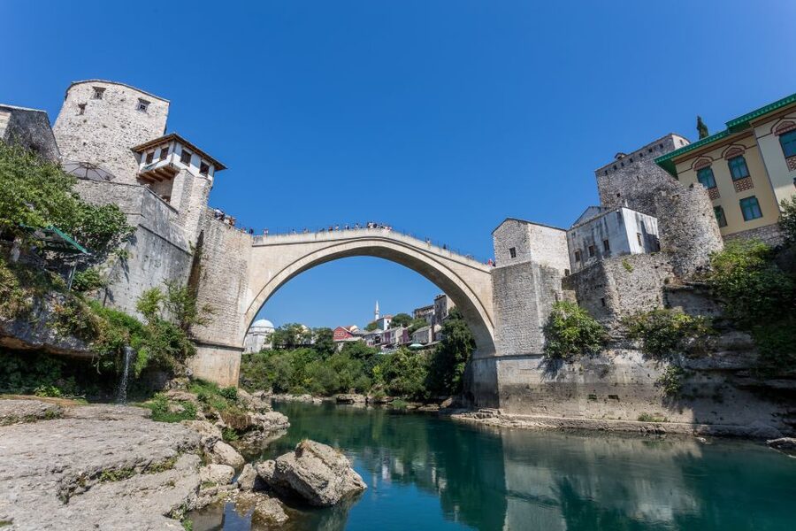 From Dubrovnik: Full-Day Tour of Mostar - Pickup in Dubrovnik and the road to Neum