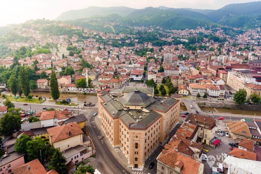 From Dubrovnik: Sarajevo and Mostar Private Full-Day Tour - The early road to Počitelj