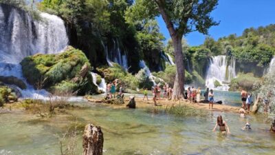From Dubrovnik to Mostar and Kravice waterfalls