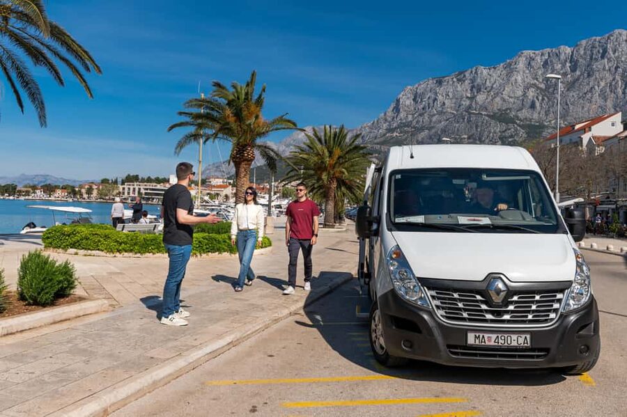 From Makarska : Dubrovnik Guided Tour & Free Time - Pickup around Makarska