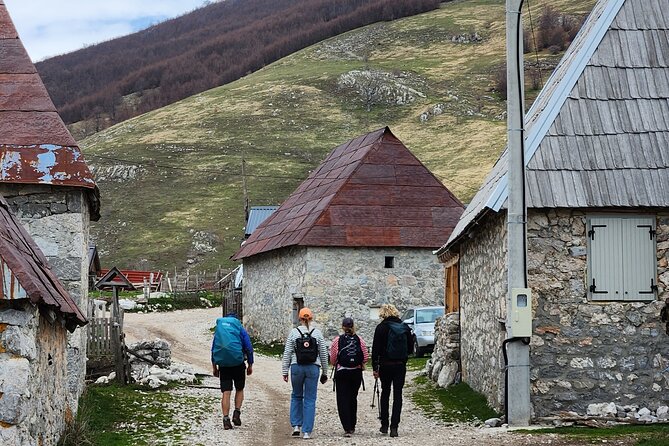 From Sarajevo: Full-Day Hike to Lukomir Village - The Morning Ride to Umoljani