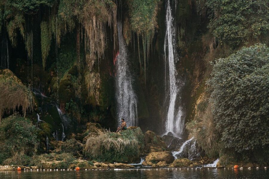 From Split: Mostar and Kravice Waterfalls Tour - Making the most of two free hours