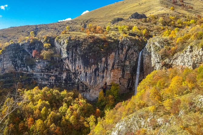 Lukomir Highland Village Hike - Along the edge of Rakitnica Canyon