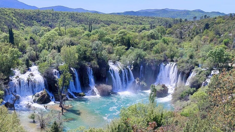 Mostar: 1-Way Herzegovina Highlights Tour to Dubrovnik - Počitelj feels like an open-air history book