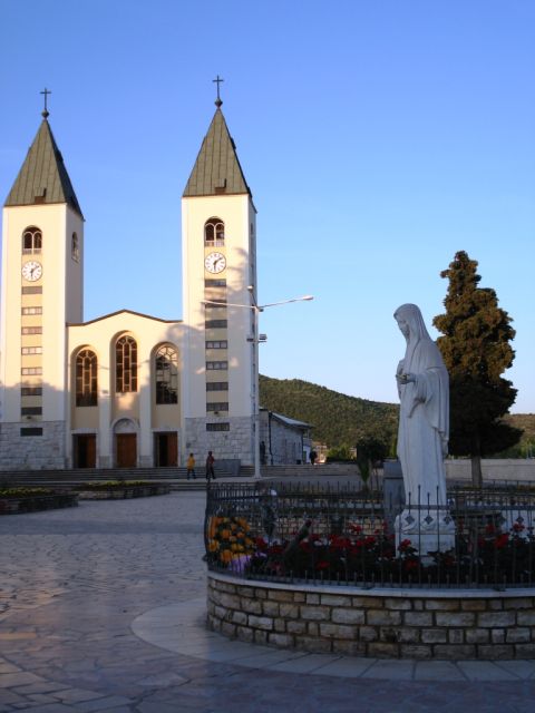 Mostar & Međugorje Full-Day Private Tour from Dubrovnik - The Dubrovnik pickup and the road to Neum