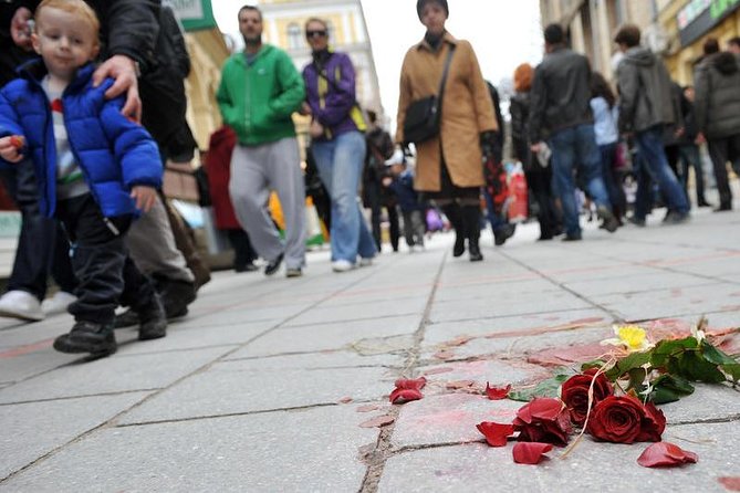 SARAJEVO CONCEPTUAL ART TOUR (galleries, art and arhitecture) - Ferhadija Street and the meaning of Sarajevo Roses