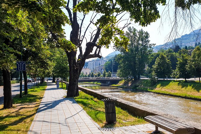 Sarajevo E-Bike City Tour - High viewpoints and coffee with a view