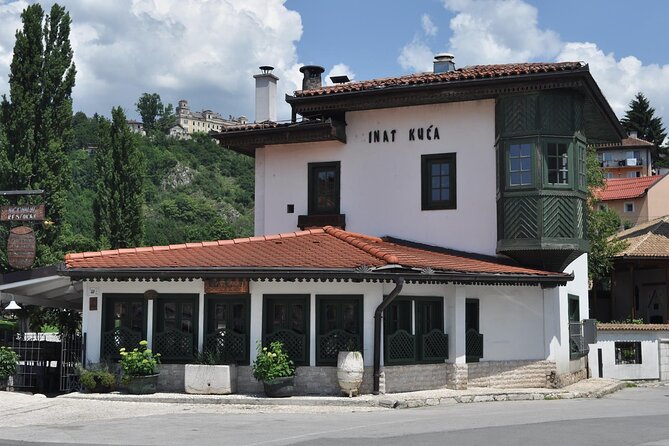 Sarajevo genuine walking tour: Steps through history - Gazi Husrev-beg Mosque and the Ottoman center