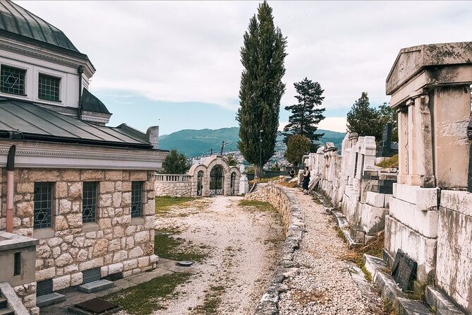 Sarajevo: Jewish Heritage Tour - The nearly 500-year-old Jewish Cemetery