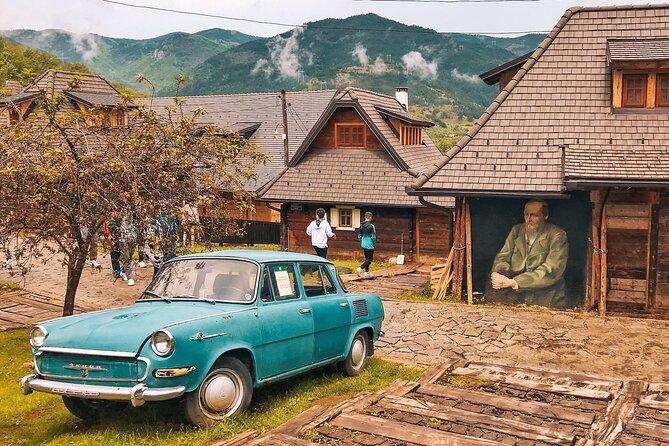 Sarajevo to Belgrade: Transfer With East Bosnia Tour - An 8 a.m. start from Sarajevo’s Old Town