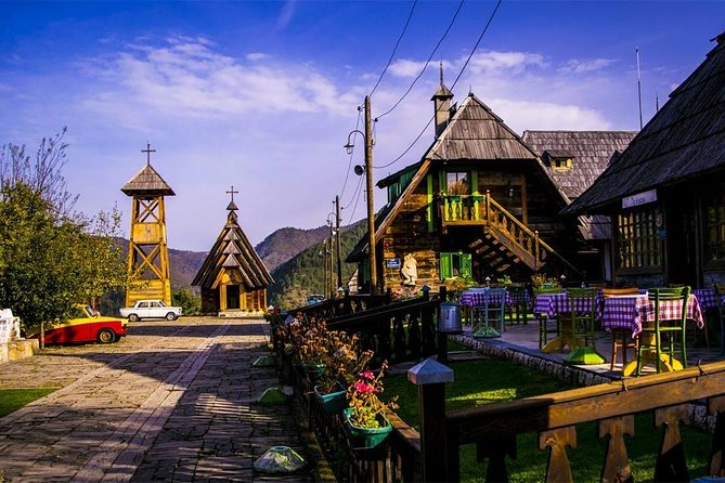 Sarajevo to/from Belgrade UNESCO Transfer Day Tour (Fees Incl.) - Banjska Stena and the view over Perućac Lake