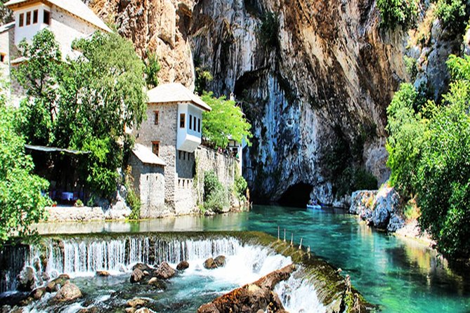 Sarajevo to/from Dubrovnik Transfer Tour via Mostar & Herzegovina - Guides Make the Long Day Work