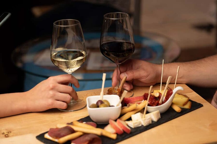 Split/Trogir: Mostar and Medjugorje Tour with Wine Tasting - Who should book this tour?