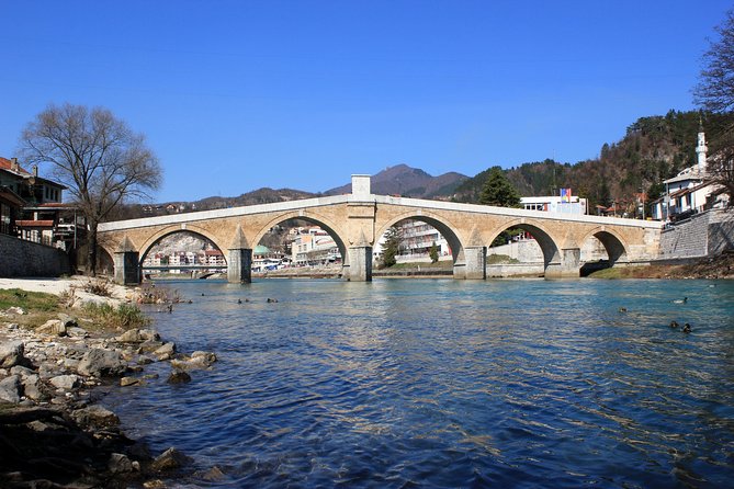 Transfer from Sarajevo to Kotor+Herzegovina tour - How the driving and guiding affect the day
